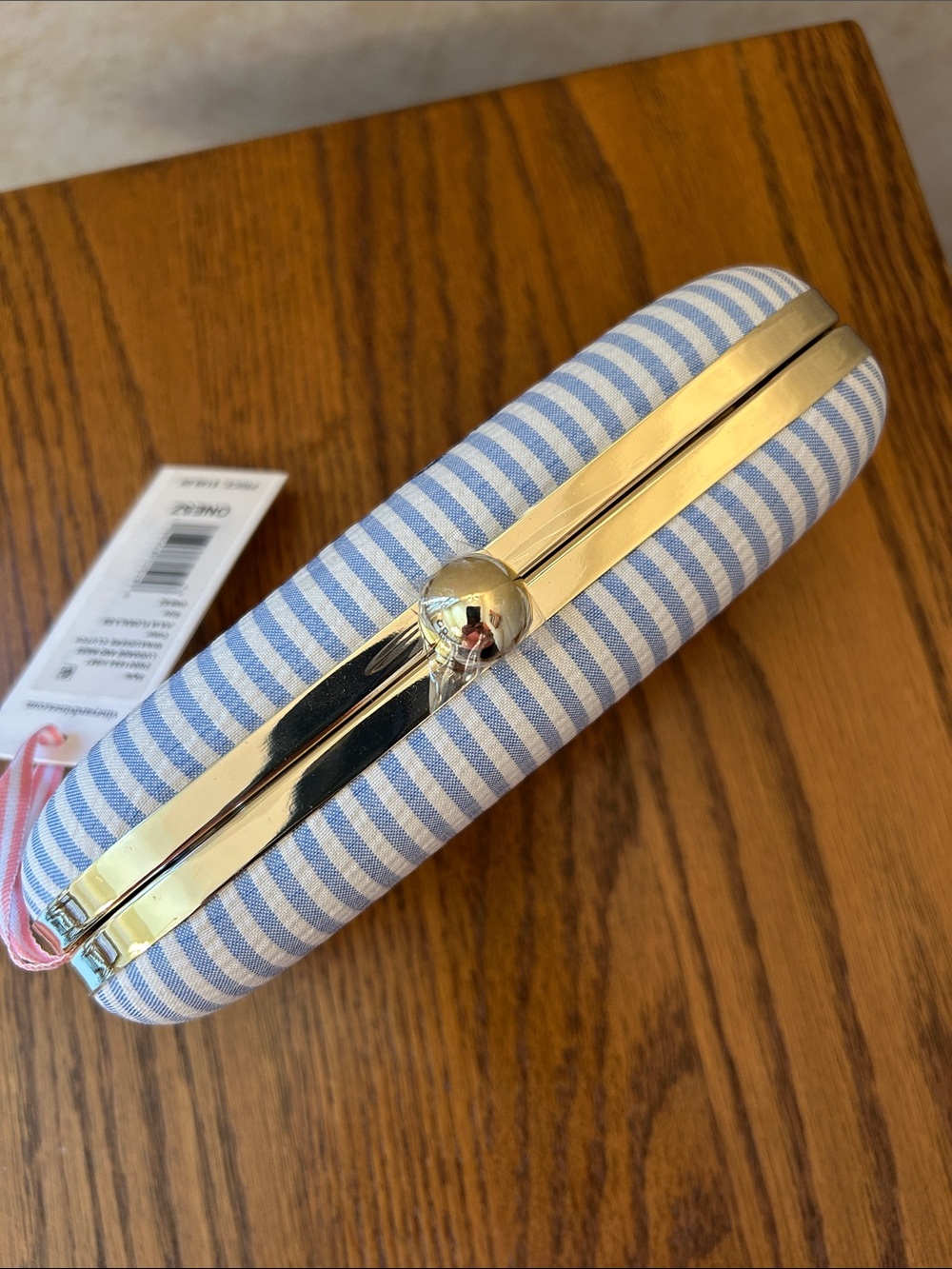Vineyard Vines Cross Body Clutch - Picture 5 of 8